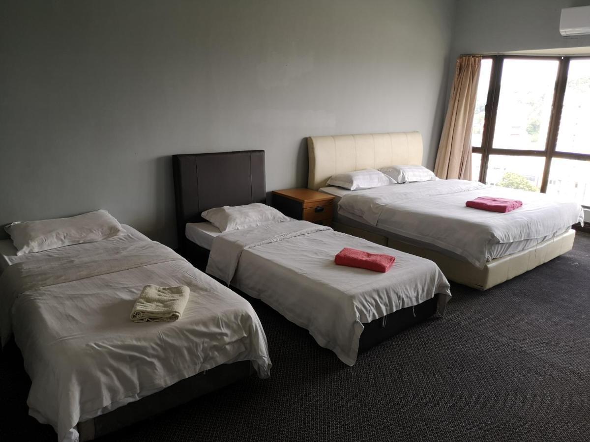 Homestay Marina Court Kota Kinabalu Buitenkant foto