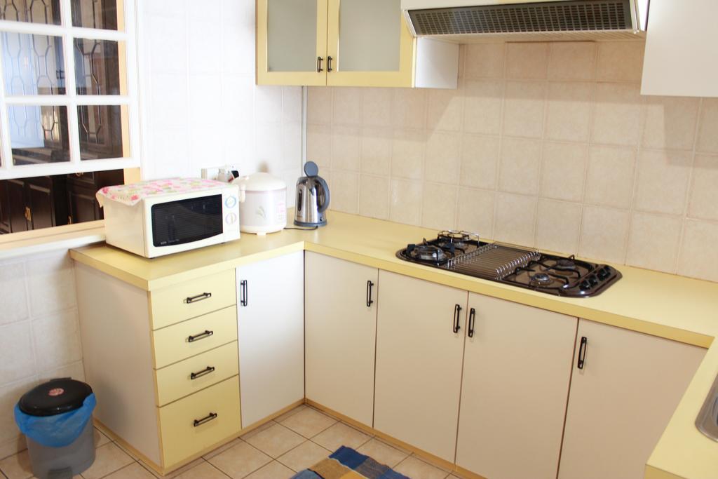 Homestay Marina Court Kota Kinabalu Buitenkant foto