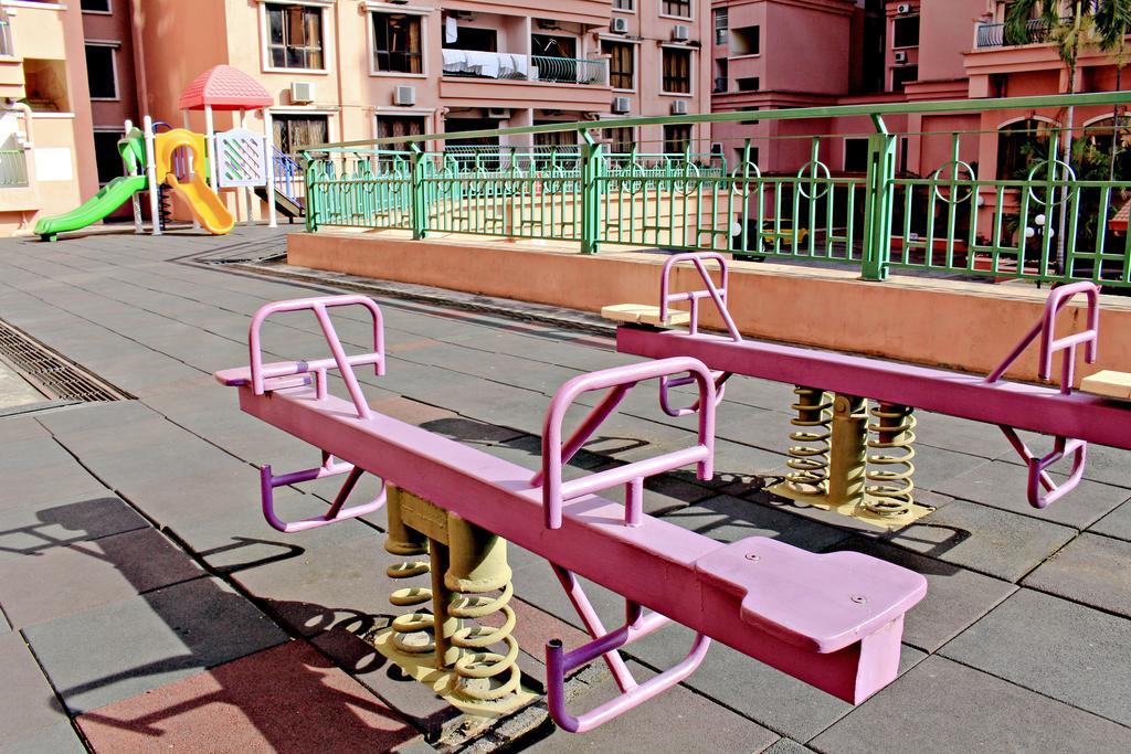 Homestay Marina Court Kota Kinabalu Buitenkant foto