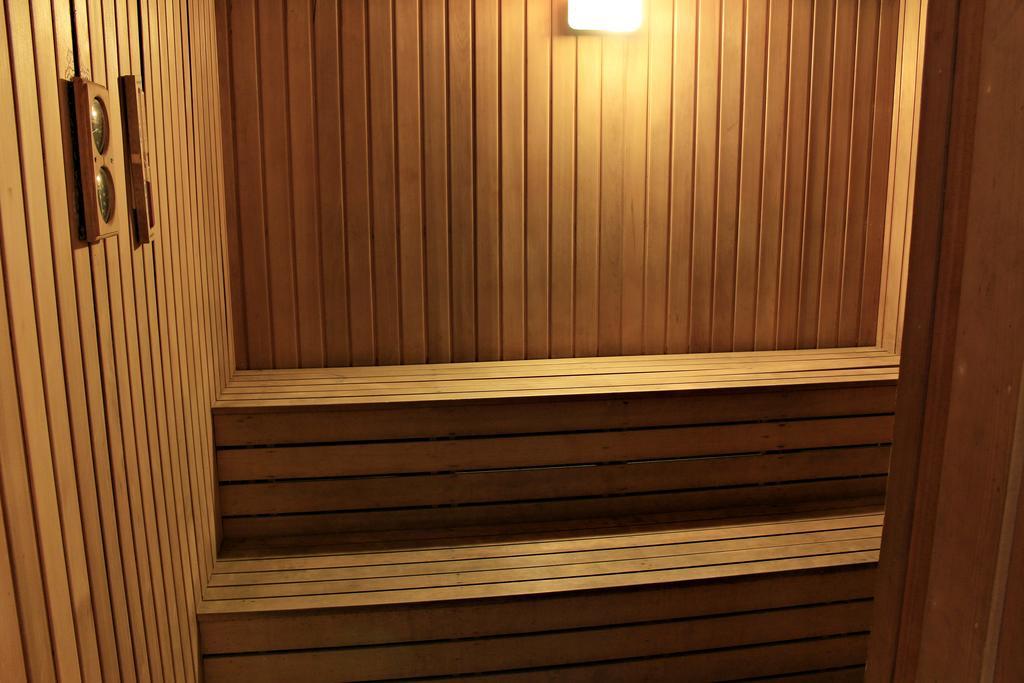 Homestay Marina Court Kota Kinabalu Buitenkant foto