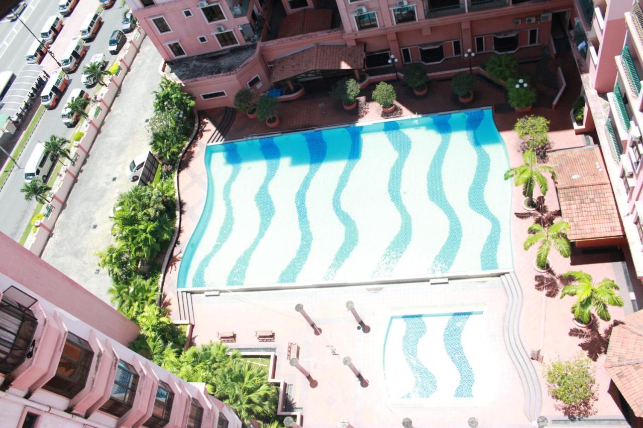 Homestay Marina Court Kota Kinabalu Buitenkant foto