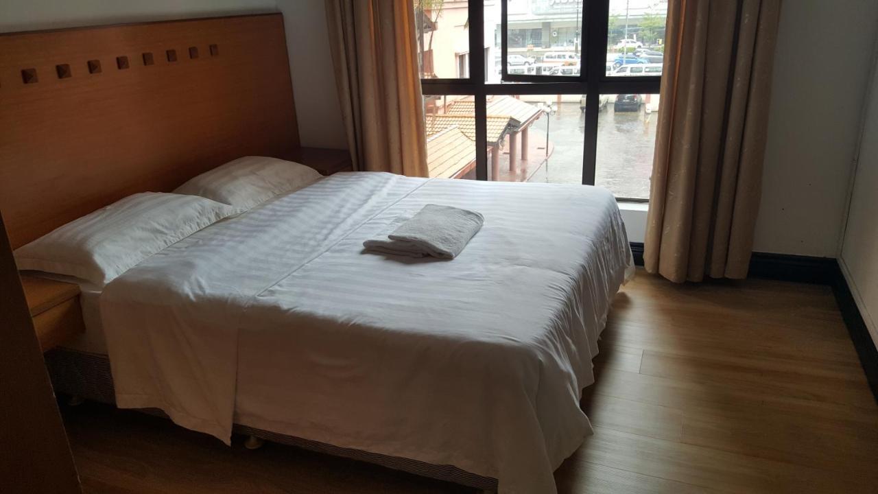Homestay Marina Court Kota Kinabalu Buitenkant foto